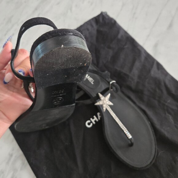 Chanel suede T strap sandals - Picture 3 of 3